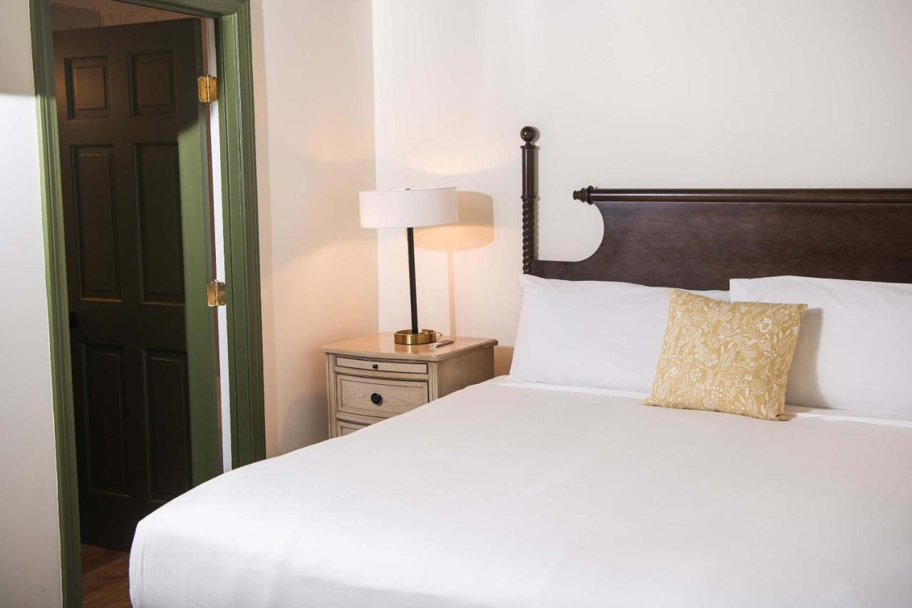 The Whitlock By The Lenox Collection Hotel Exterior photo